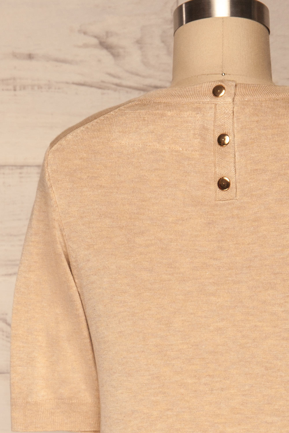 Hythe Beige Short Sleeve Knit Top back close up | La petite garçonne