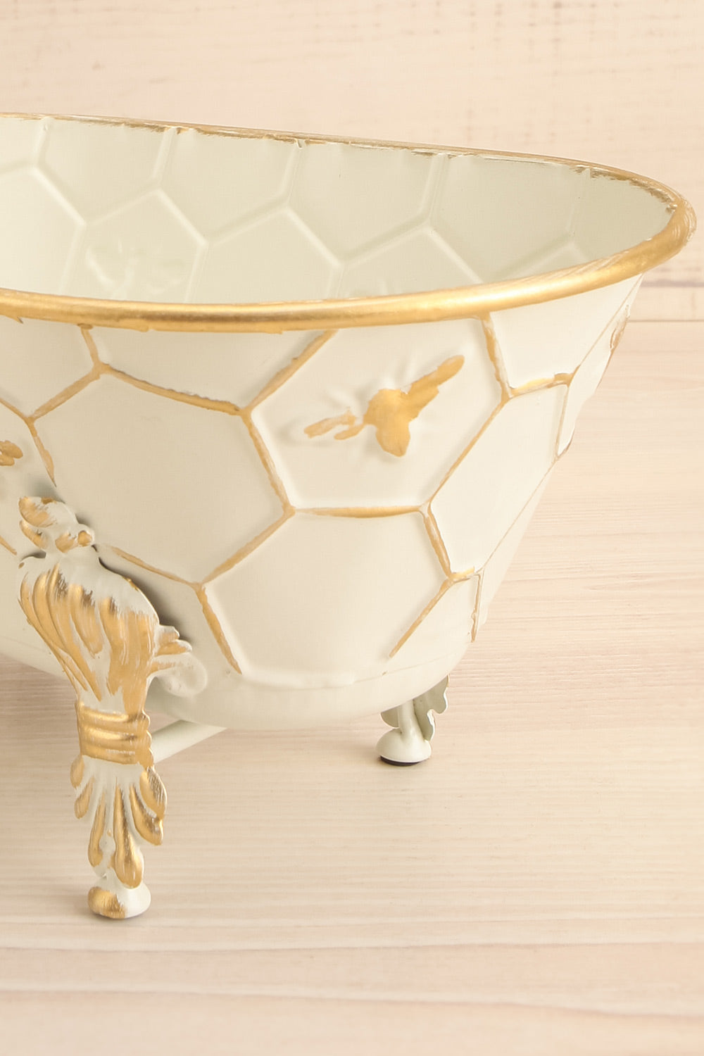 Ilogore Antique Style Metal Bath Basket w/ Bees | Maison Garçonne close-up