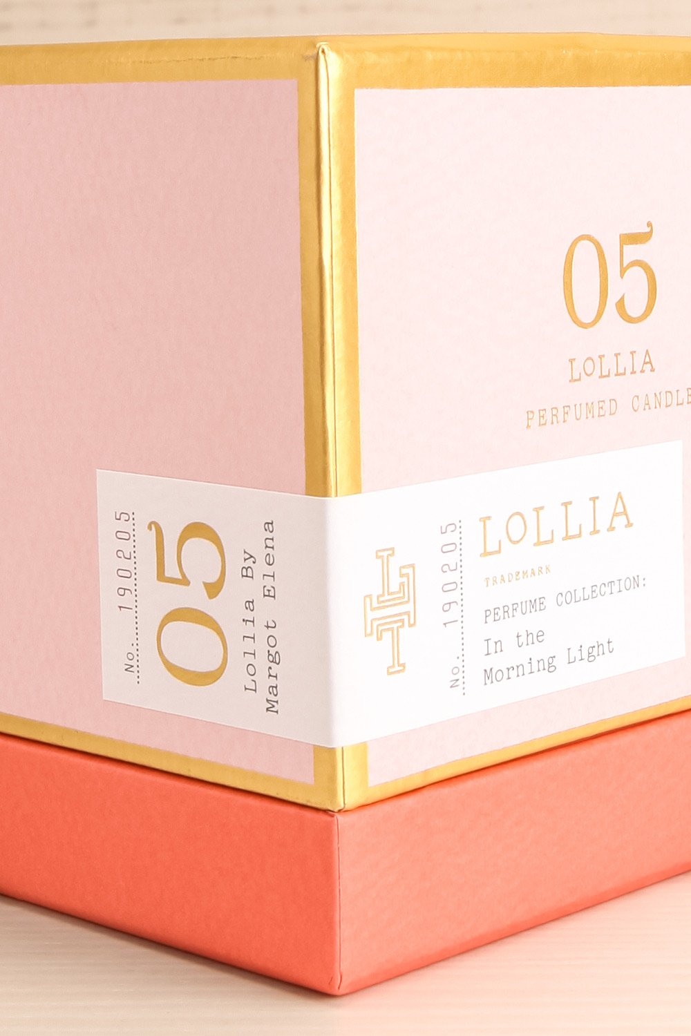 In the Morning Light Candle | La Petite Garçonne Chpt. 2 packaging close-up