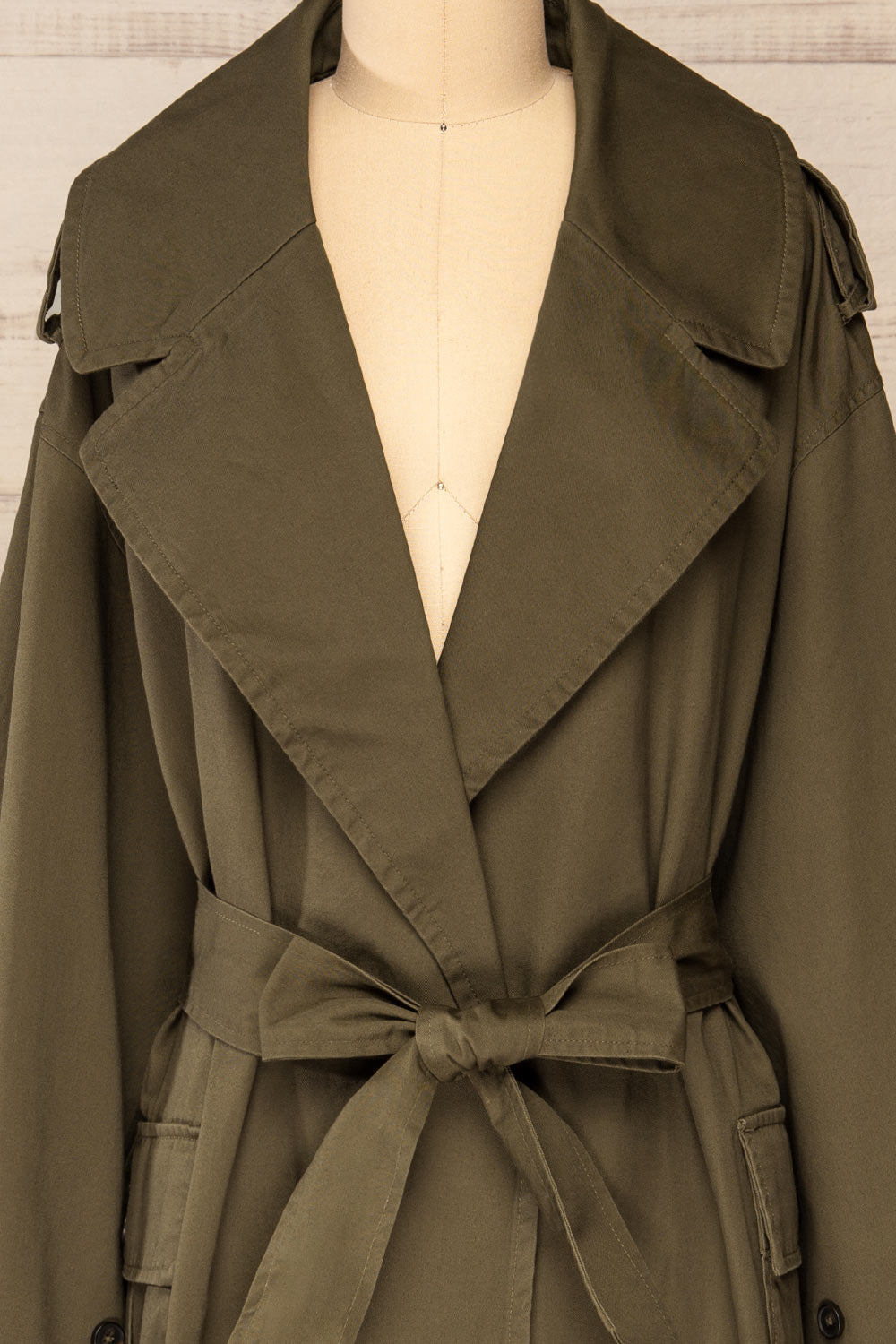 Inverasdale Khaki Oversized Trench Coat | La petite garçonne front close-up
