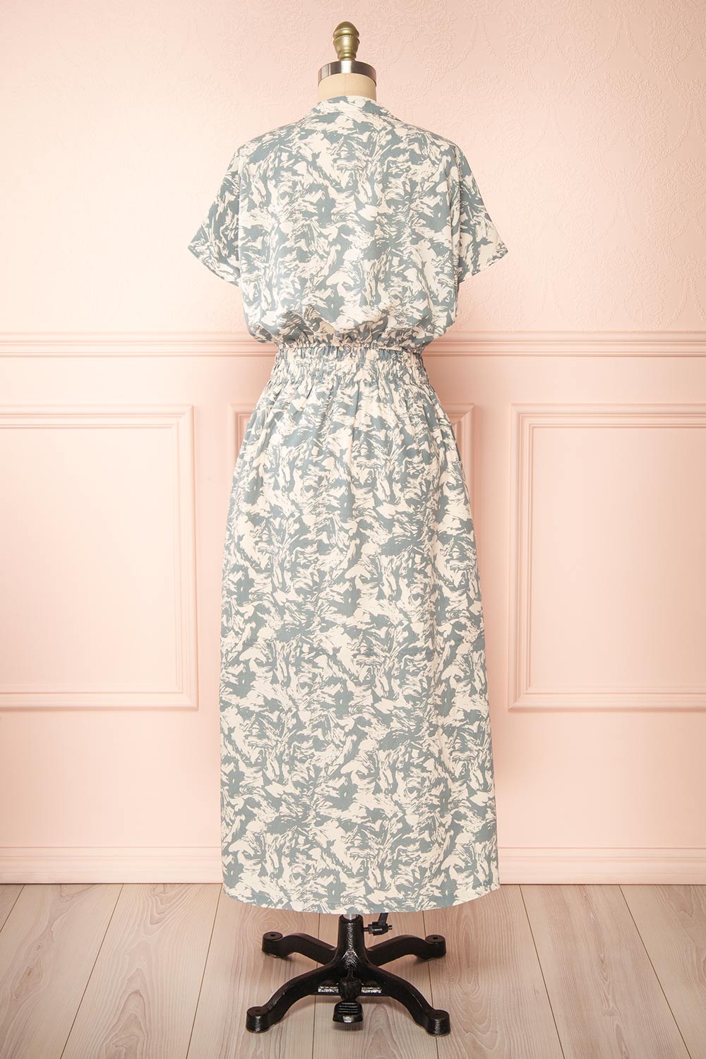 Ionea | Robe Midi Manches Courtes à Motifs