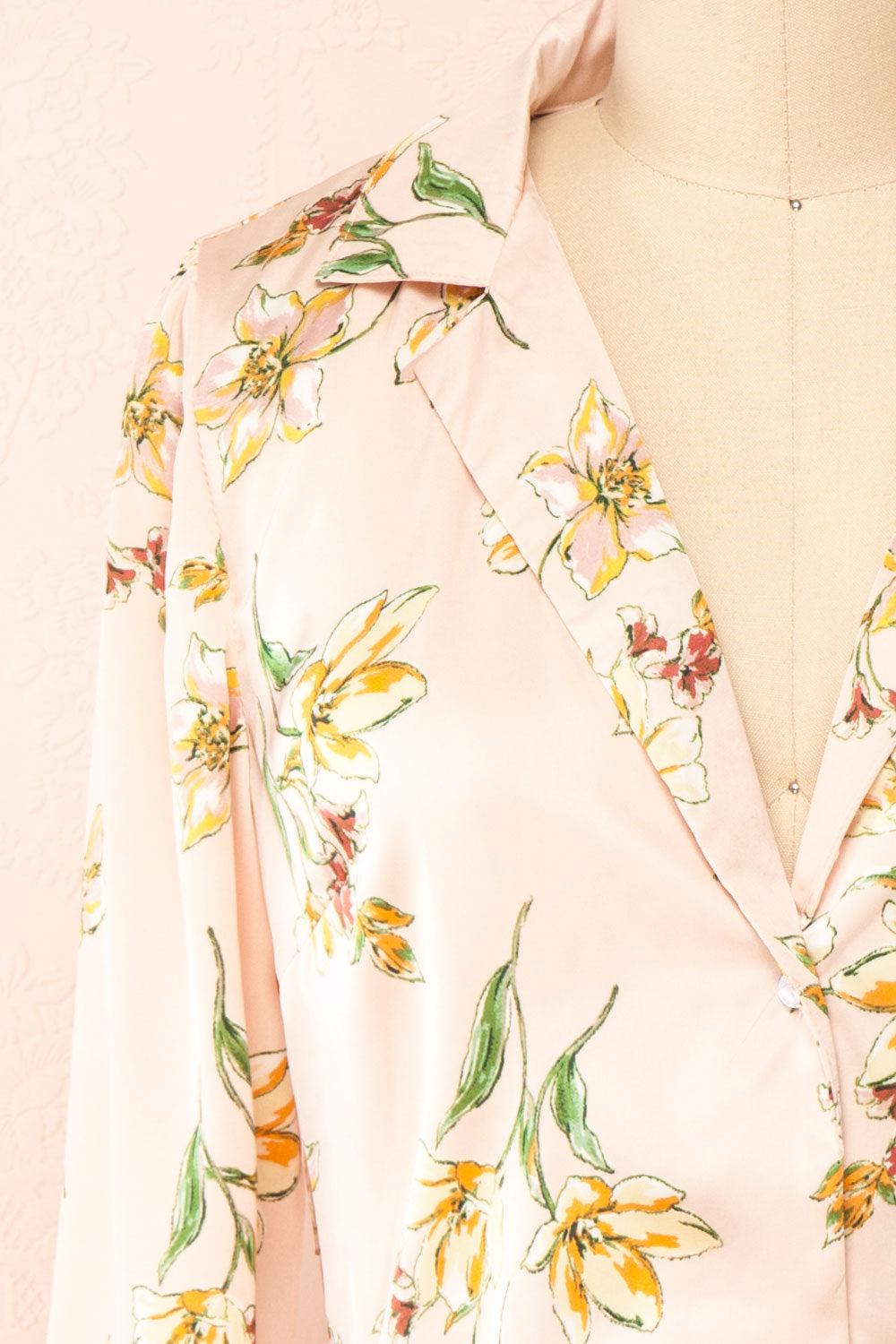 Irinna Cropped Floral Blouse | Boutique 1861 front close-up