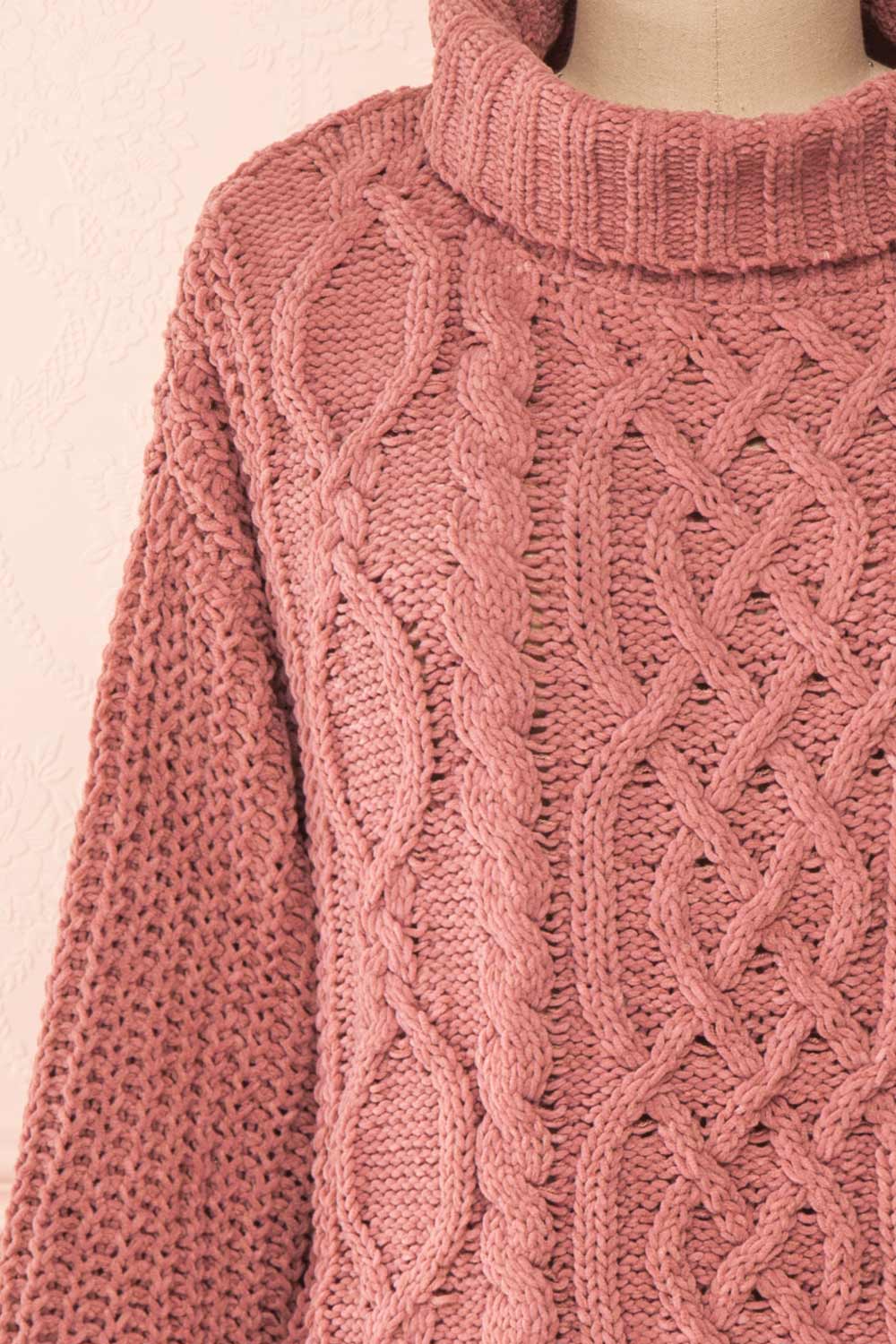 Irma Pink Turtleneck Knit Sweater | La petite garçonne front close-up