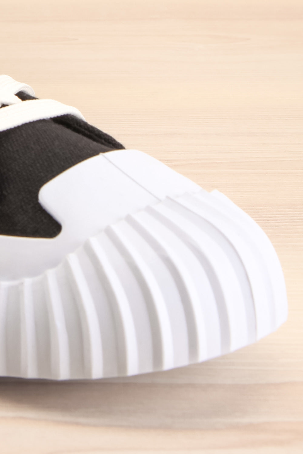 Jappy Black Canvas Lace-Up Sneakers | La petite garçonne front close-up