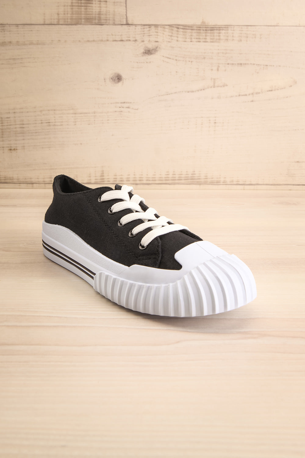 Jappy Black Canvas Lace-Up Sneakers | La petite garçonne front view