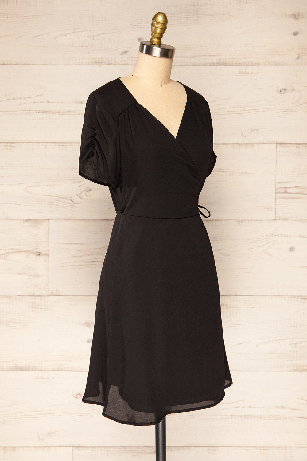 Jaurel Black Short Sleeve Wrap Dress | La petite garçonne side view