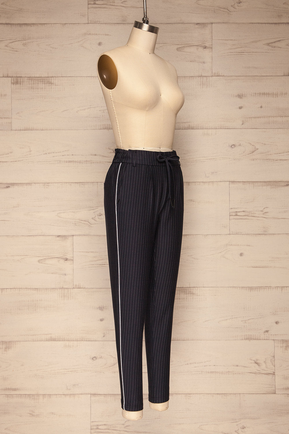 Jeziorna Navy Striped Pants | Pantalons | La Petite Garçonne side view