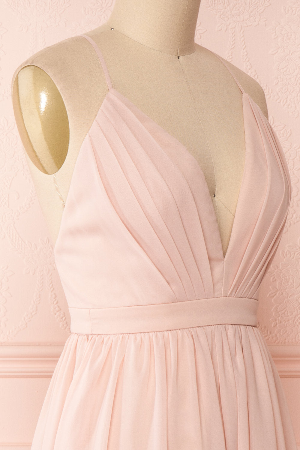 Joelle Blush Chiffon Cocktail Dress | Robe | Boutique 1861 side close-up