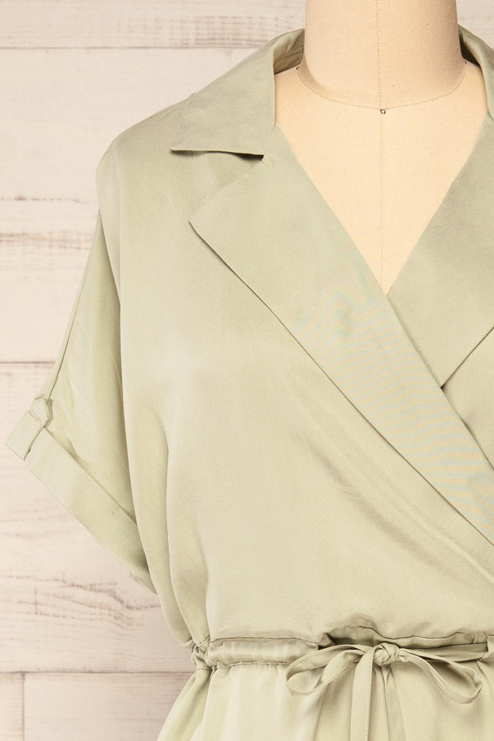Johanna Sage Midi Dress w/ Drawstring | La petite garçonne front close-up