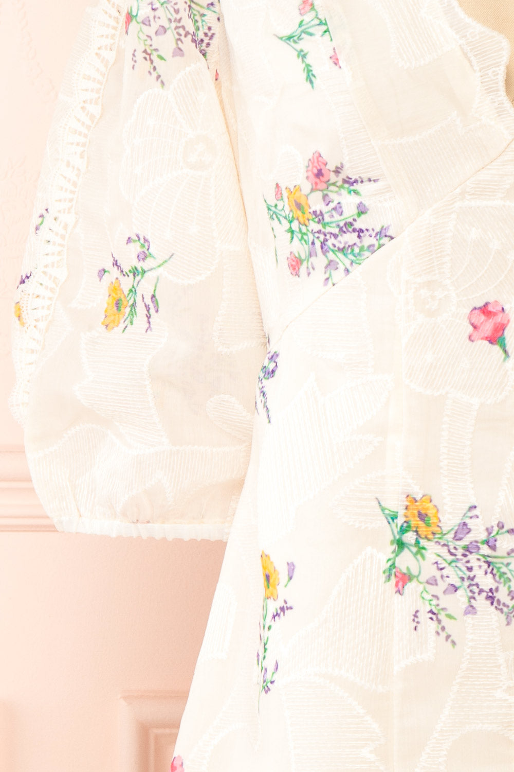 Jolyne Beige Floral Buttonned Midi Dress | Boutique 1861 sleeve