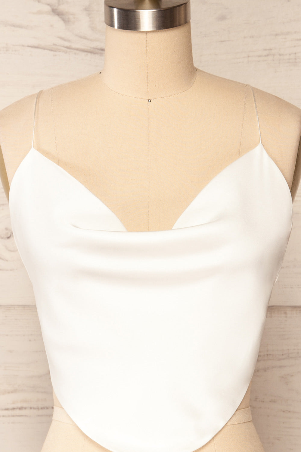 Jules Ivory Lace-Up Back Crop Top | La petite garçonne front close up