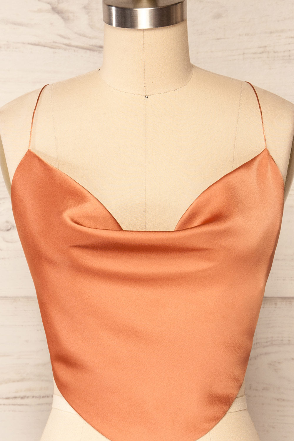 Jules Rust Floral Lace-Up Back Crop Top | La petite garçonne front close up