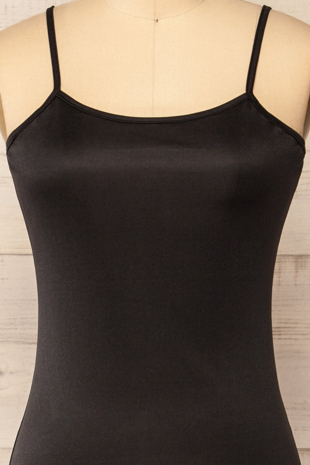 Junnifer Black Mesh Midi Dress w/ Long Sleeves | La petite garçonne slip close-up