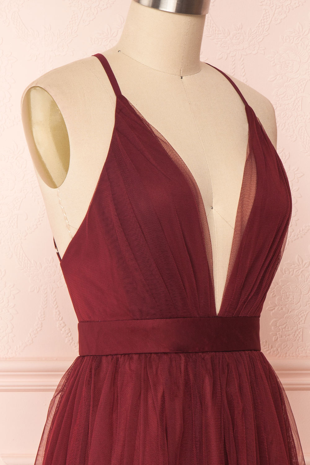 Kamagaya Wine Burgundy Short Mesh A-Line Dress | SIDE CLOSE UP | Boutique 1861