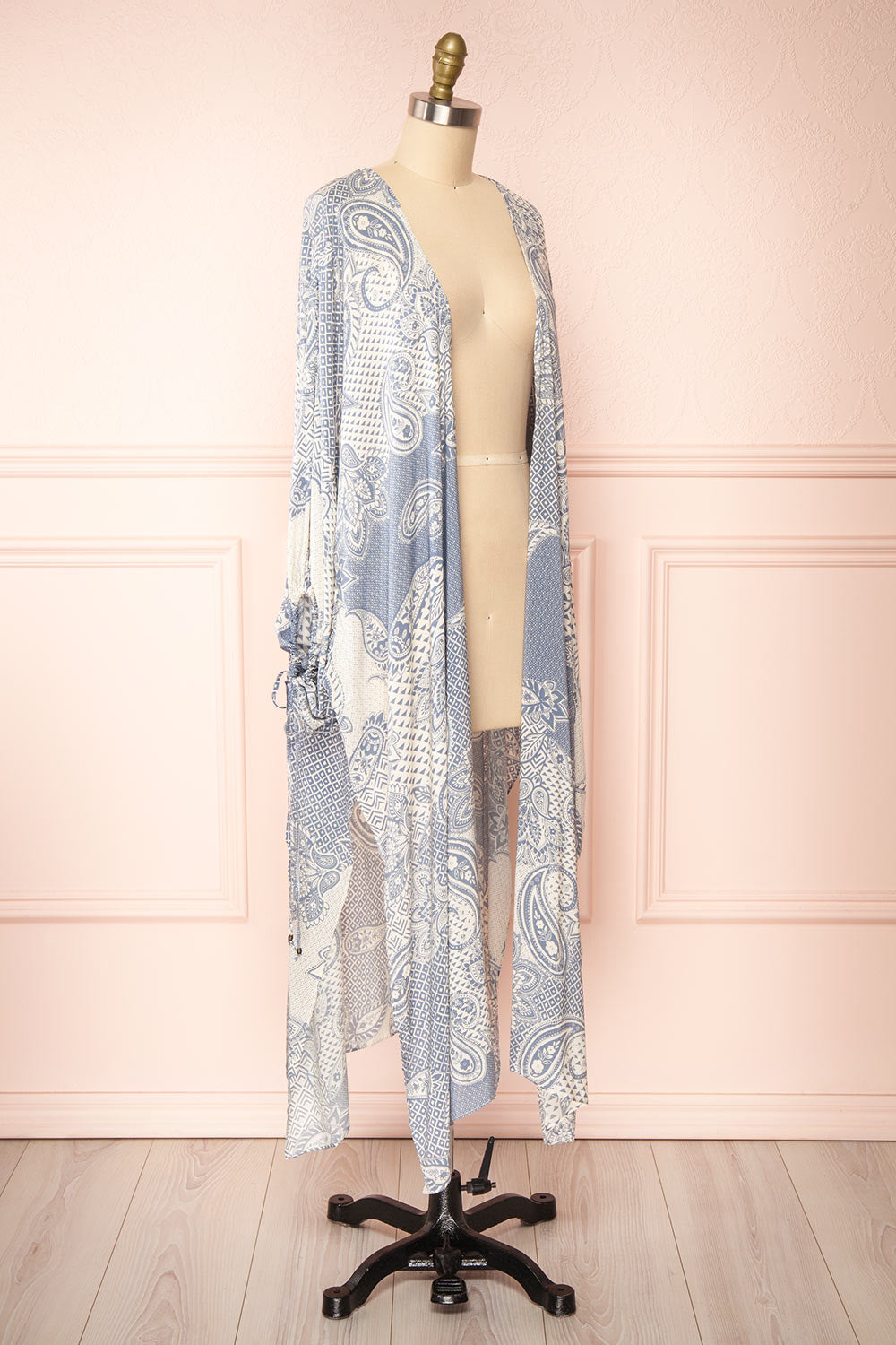 Karenne Blue & White Paisley Patterned Open Kimono | Boutique 1861 side view