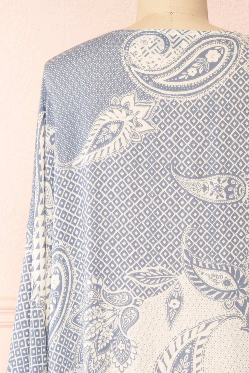Karenne Blue & White Paisley Patterned Open Kimono | Boutique 1861 back close-up