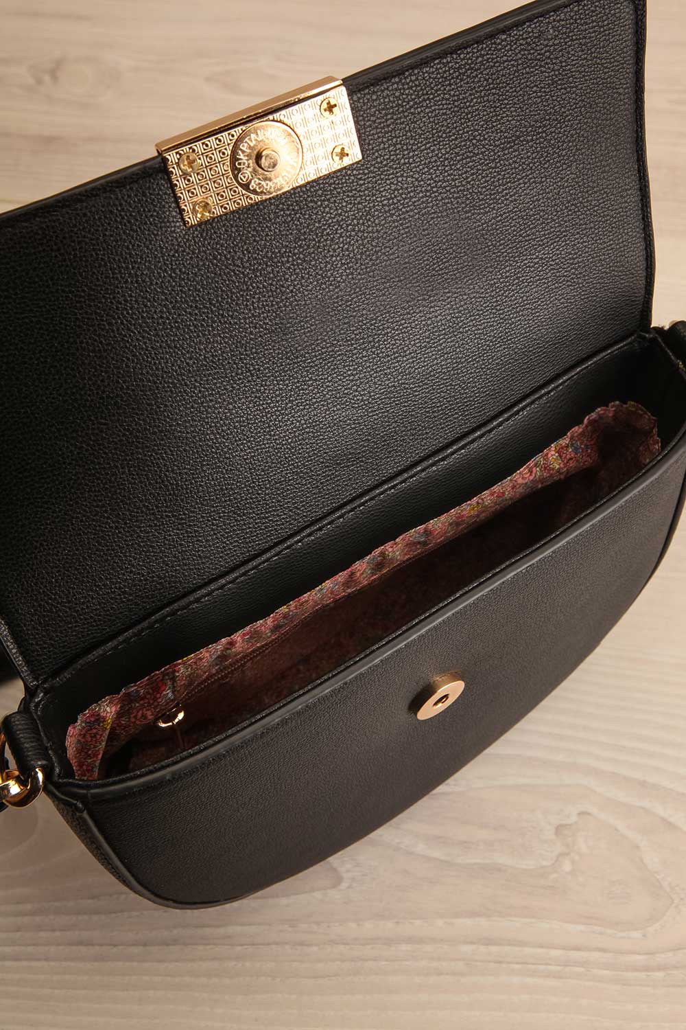 Kenneth Black Half-Moon Crossbody Handbag | La petite garçonne inside view