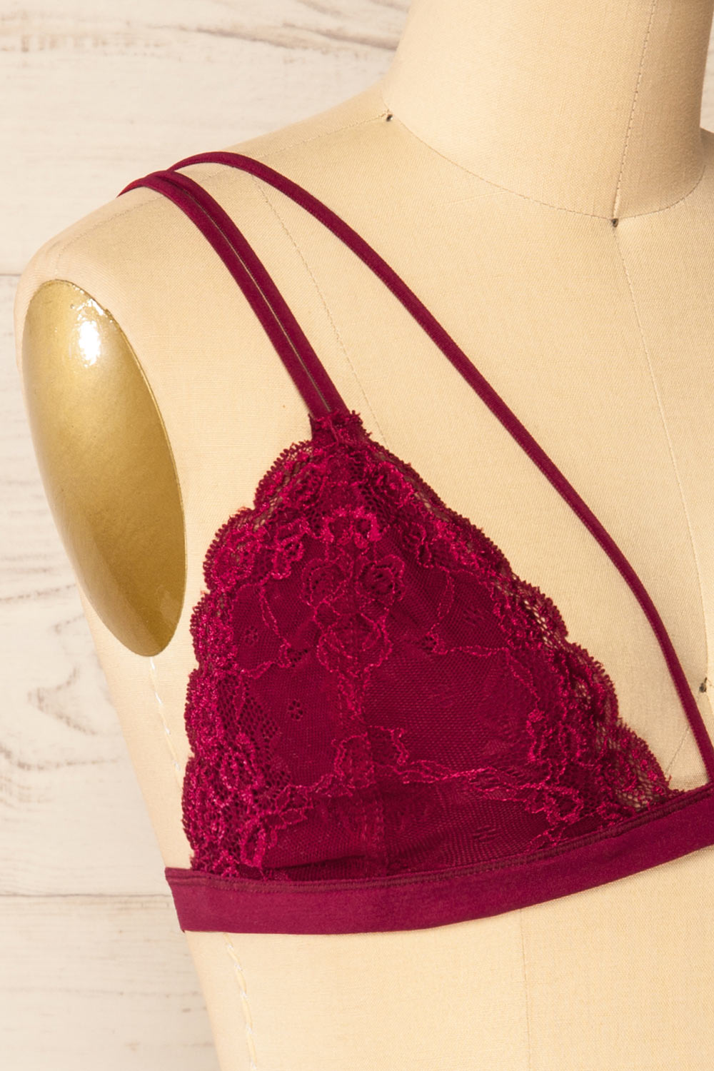 Khappa Burgundy Floral Lace Bralette | La petite garçonne side close-up
