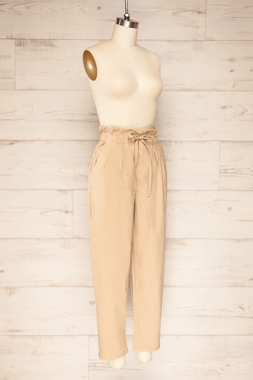Kiruna Beige Paperbag Straight Leg Pants | La petite garçonne side view