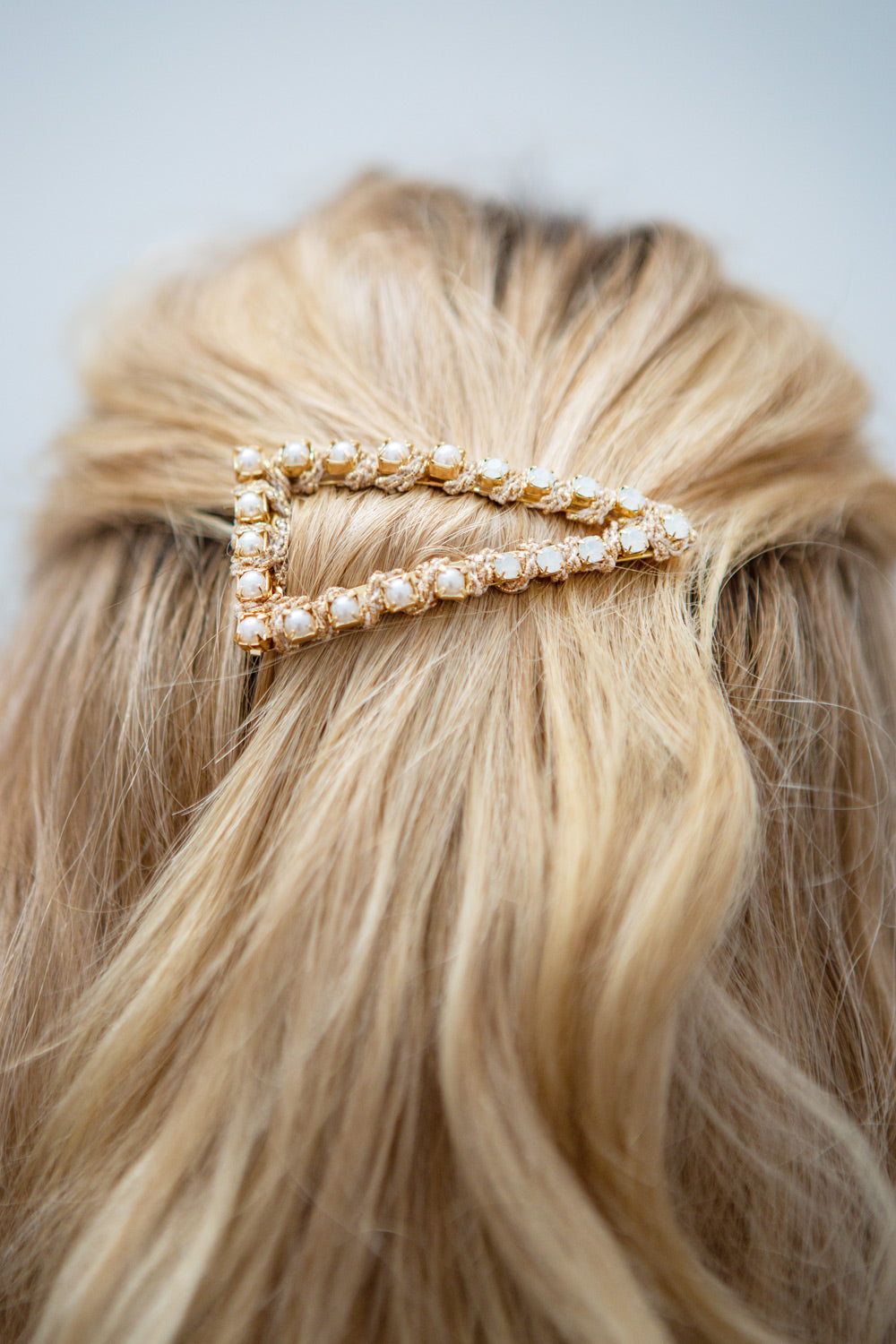 Koniecpol Set of Golden Barrettes w/ Pearls | La Petite Garçonne model