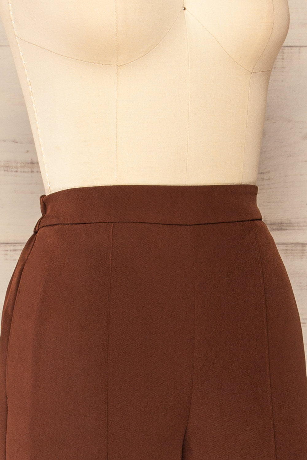 Korcula Brown High Waisted Wide Leg Pants | La petite garçonne side close-up