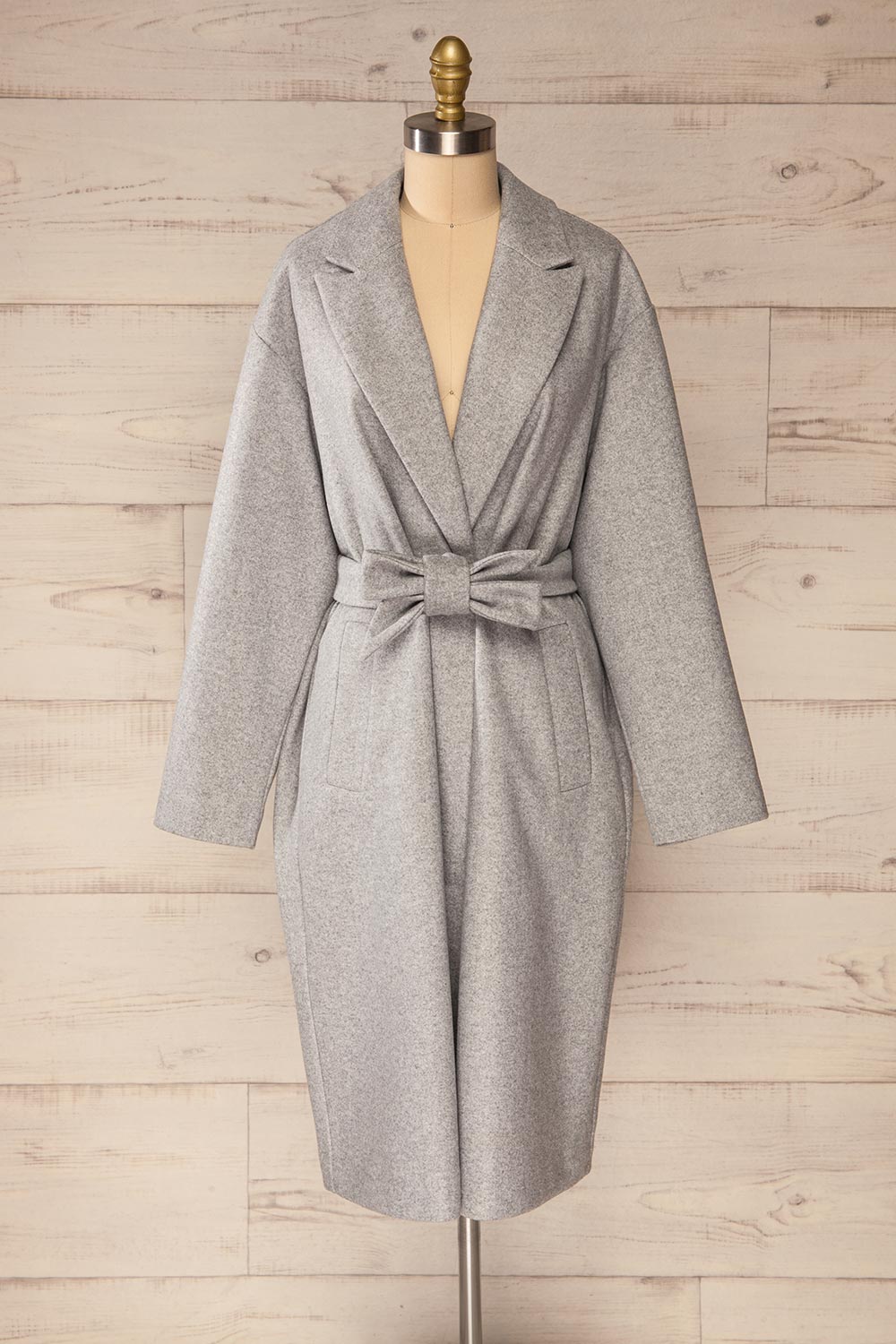 Krzyz Grey Open Felt Coat with Belt | La petite garçonne front view