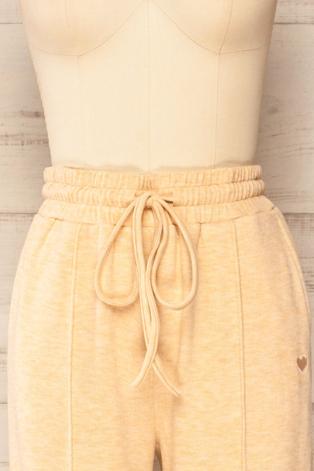 Kumrovec Jogger Pants w/ Drawstring Waistband | La petite garçonne front close-up