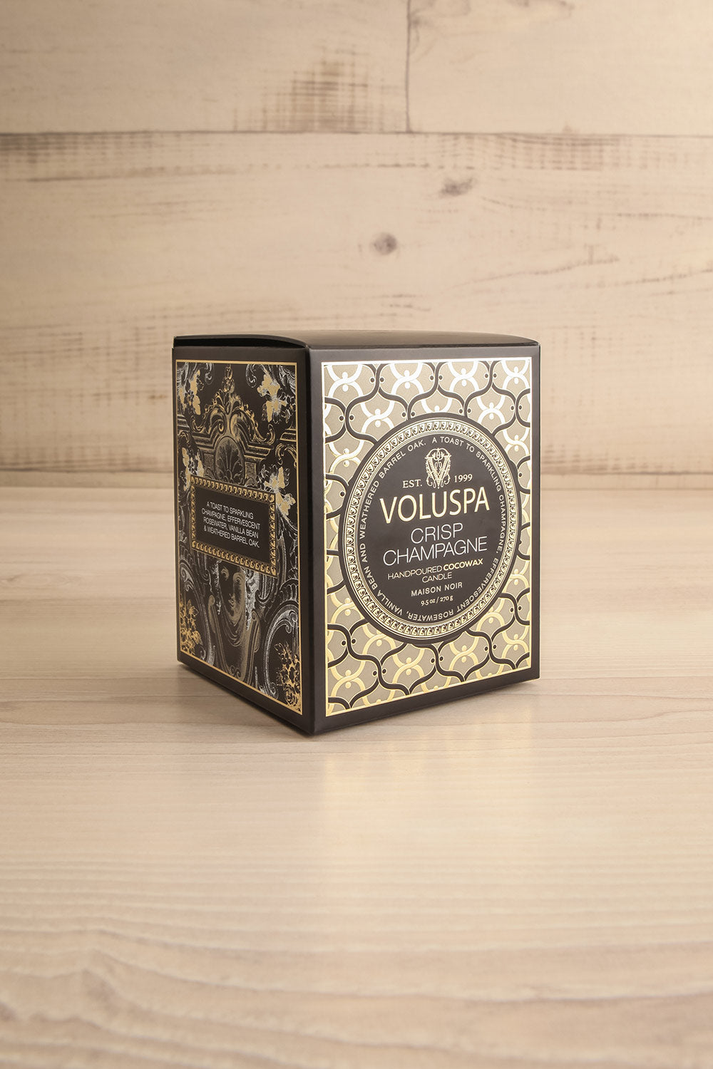 Large Classic Candle Crisp Champagne by Voluspa | La petite garçonne box