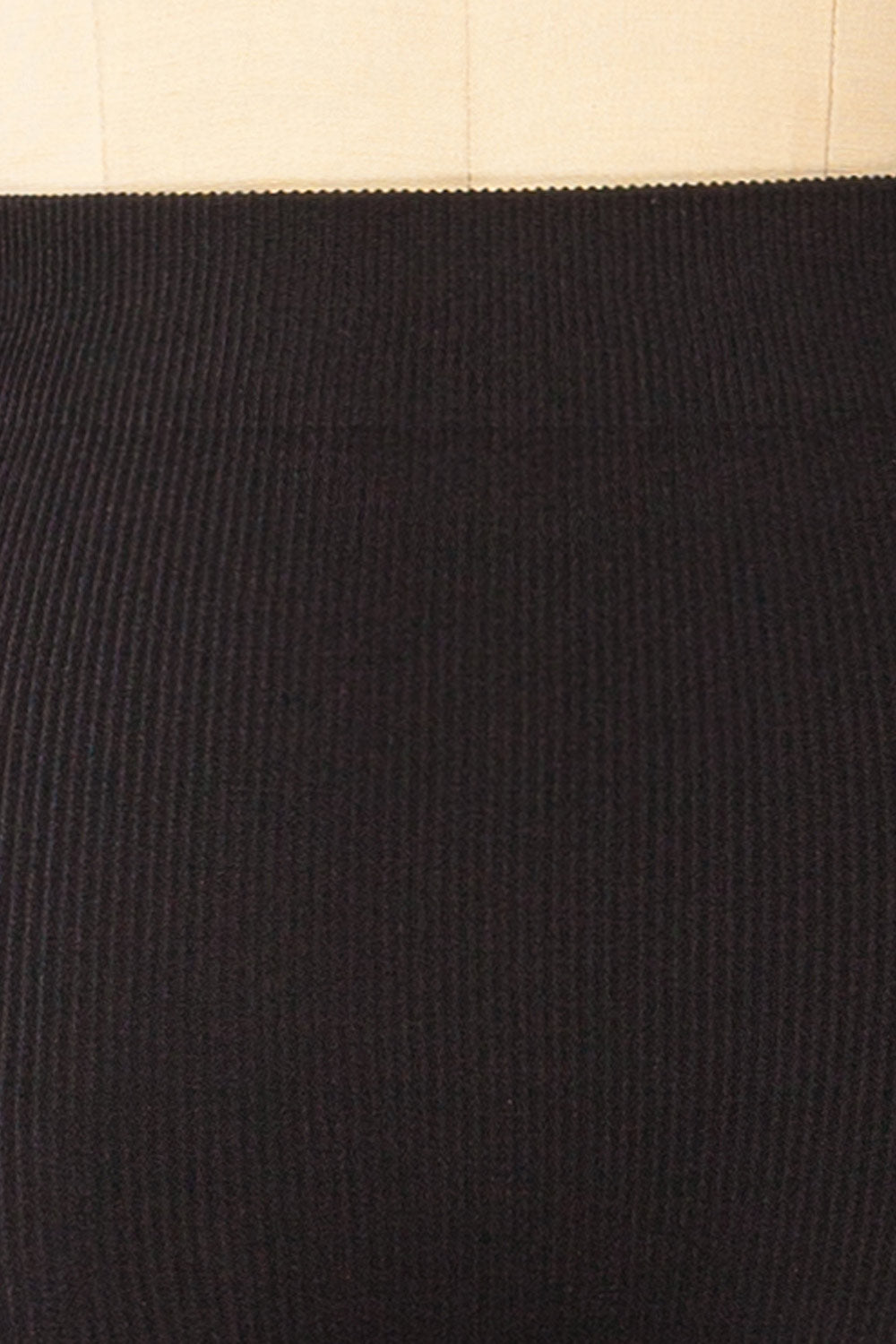 Lexington Black High-Waisted Ribbed Leggings fabric