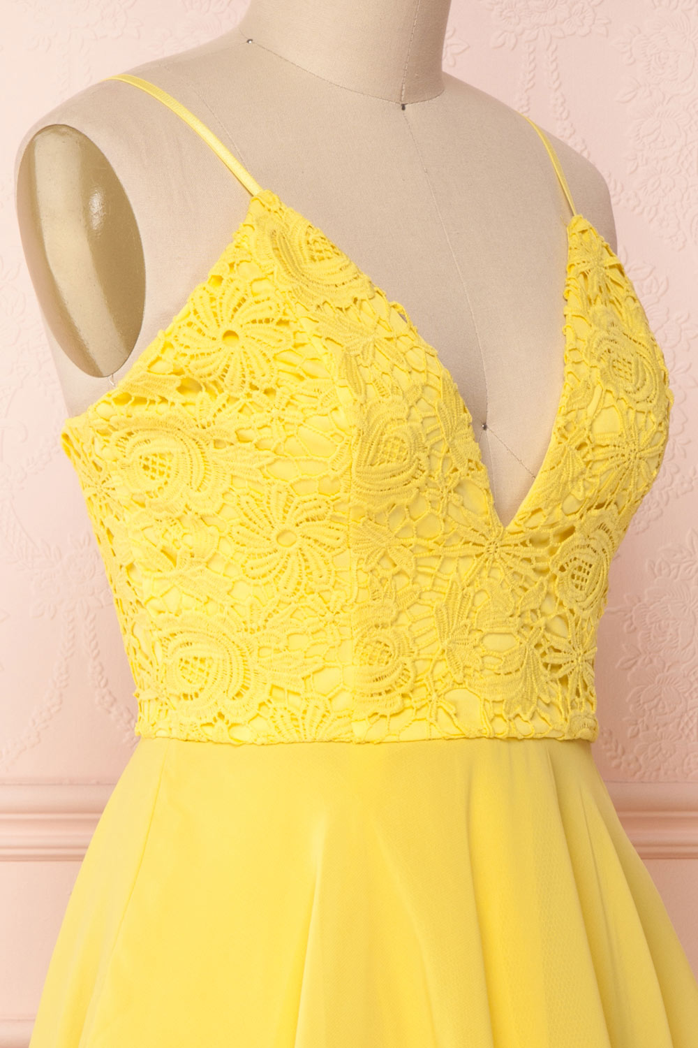 Lio Yellow | Lace & Chiffon Dress