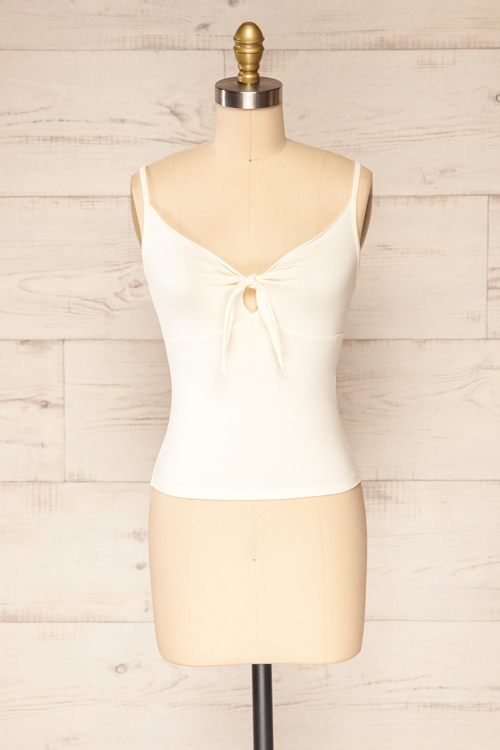 Lipno Cream White Knotted Thin Straps Cami | La petite garçonne