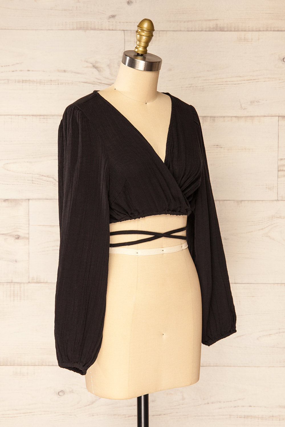 Lormont Black Waist Tie Crop Top | La petite garçonne side view