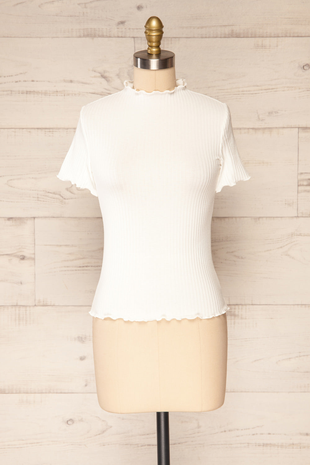 Loula White Ribbed Frill-Trimmed Crop Top | La petite garçonne front view
