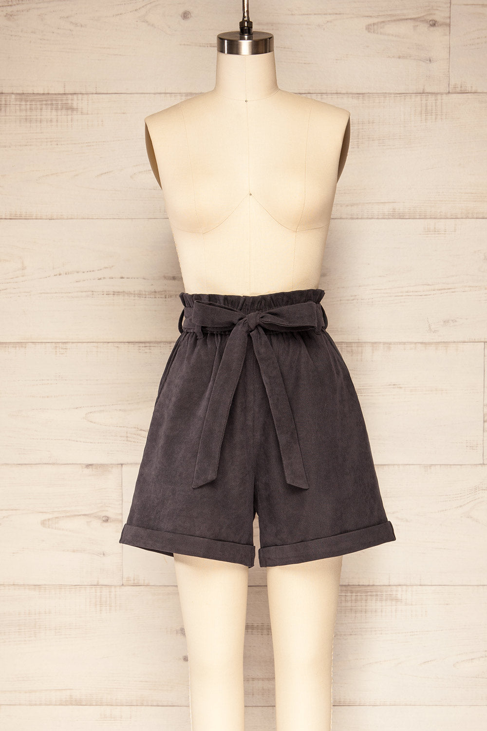 Loumalou Charcoal High-Waisted Corduroy Shorts | La petite garçonne front view