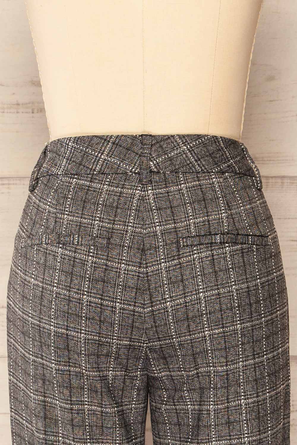 Lubniewice High-Waisted Plaid Pants | La petite garçonne back close-up