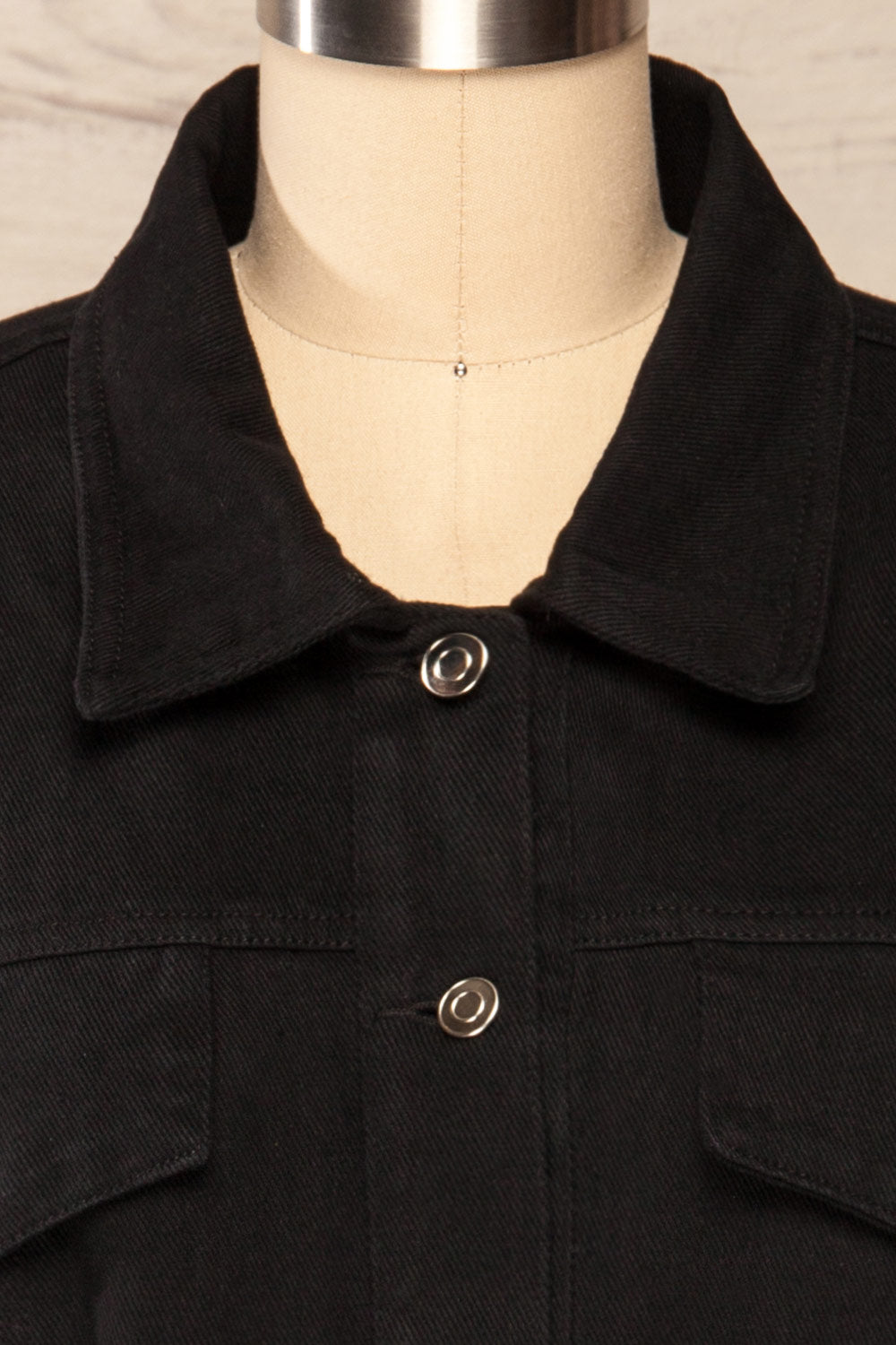 Luokta Black Cropped Jean Jacket | La petite garçonne front close-up