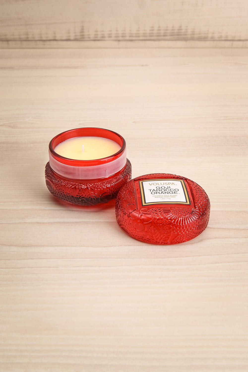 Macaron Candle Goji Tarocco Orange | La Petite Garçonne Chpt. 2 1