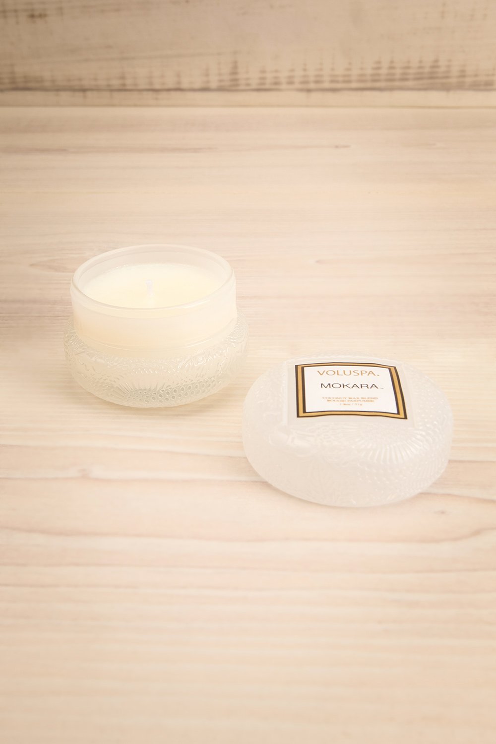 Macaron Candle Mokara | Voluspa | Boutique 1861 open