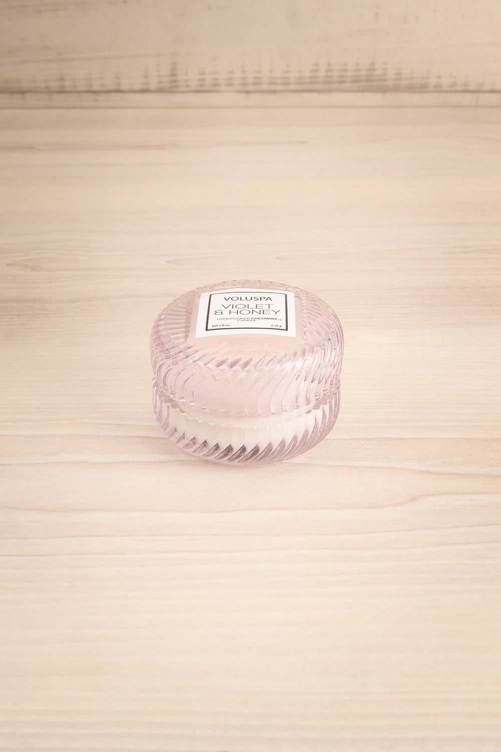 Macaron Candle Violet Honey | La Petite Garçonne Chpt. 2 3