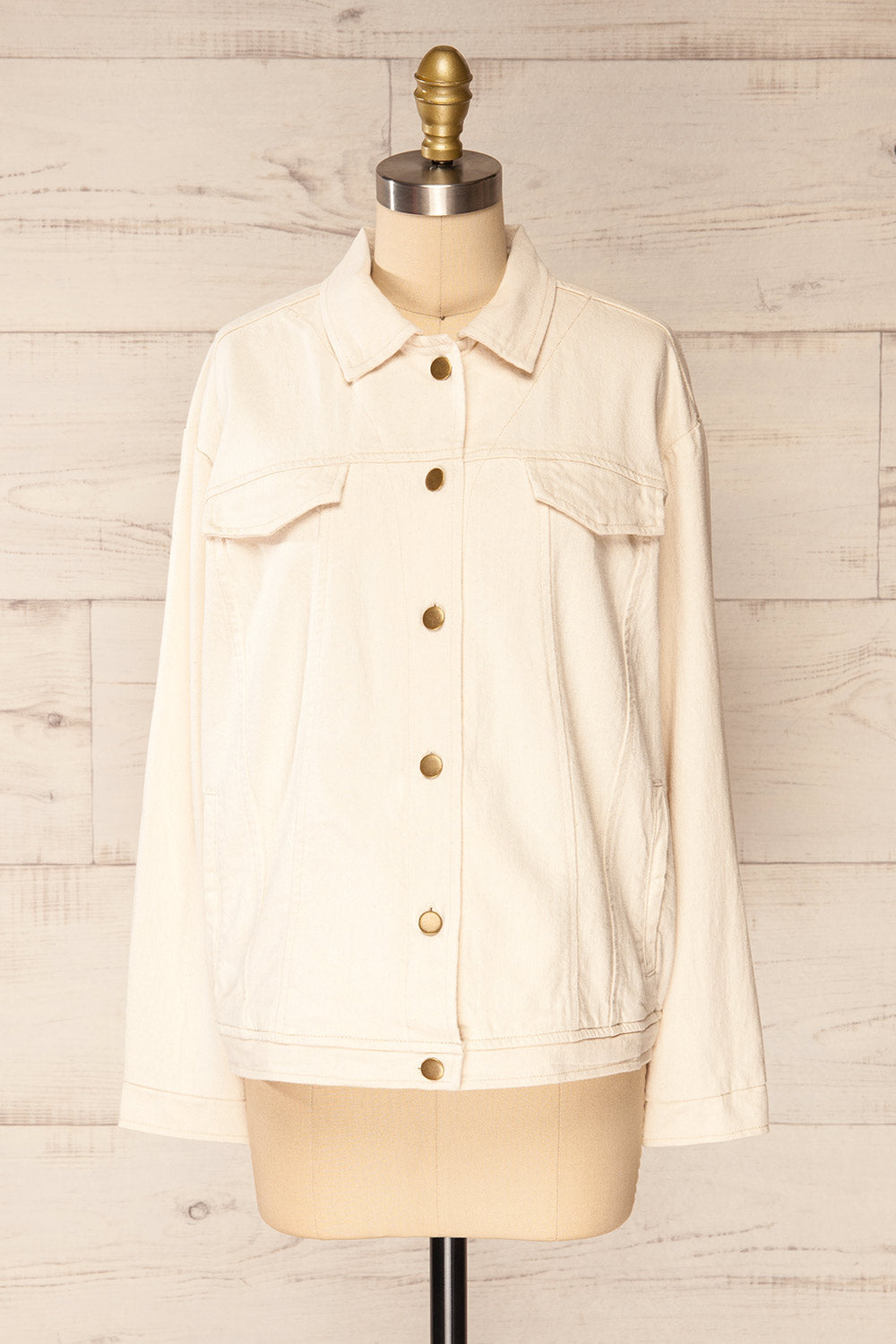 Majorque Oversized Beige Denim Jacket La petite garçonne