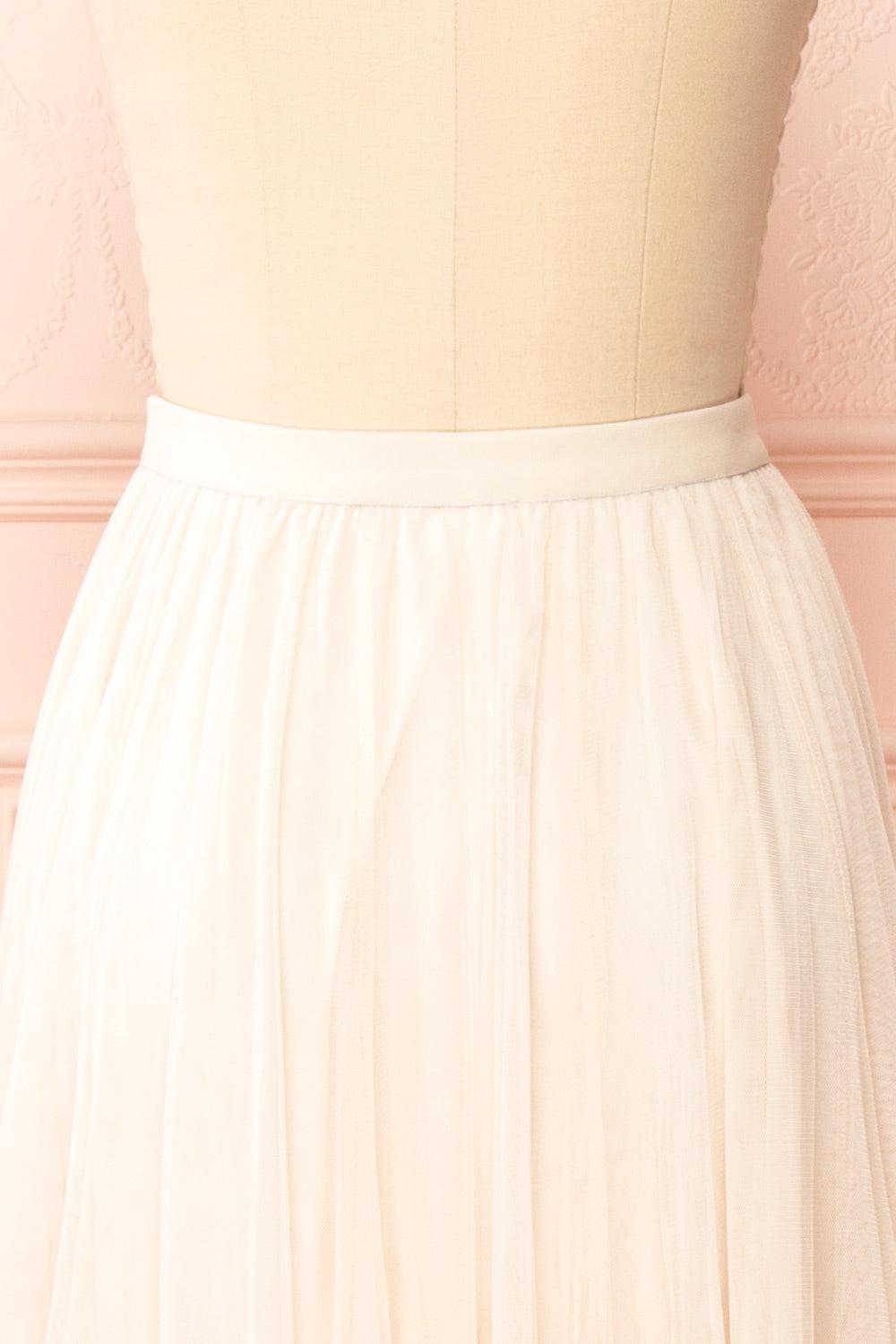 Manitou Ivory A-line Midi Tulle Skirt | Boutique 1861 back close-up
