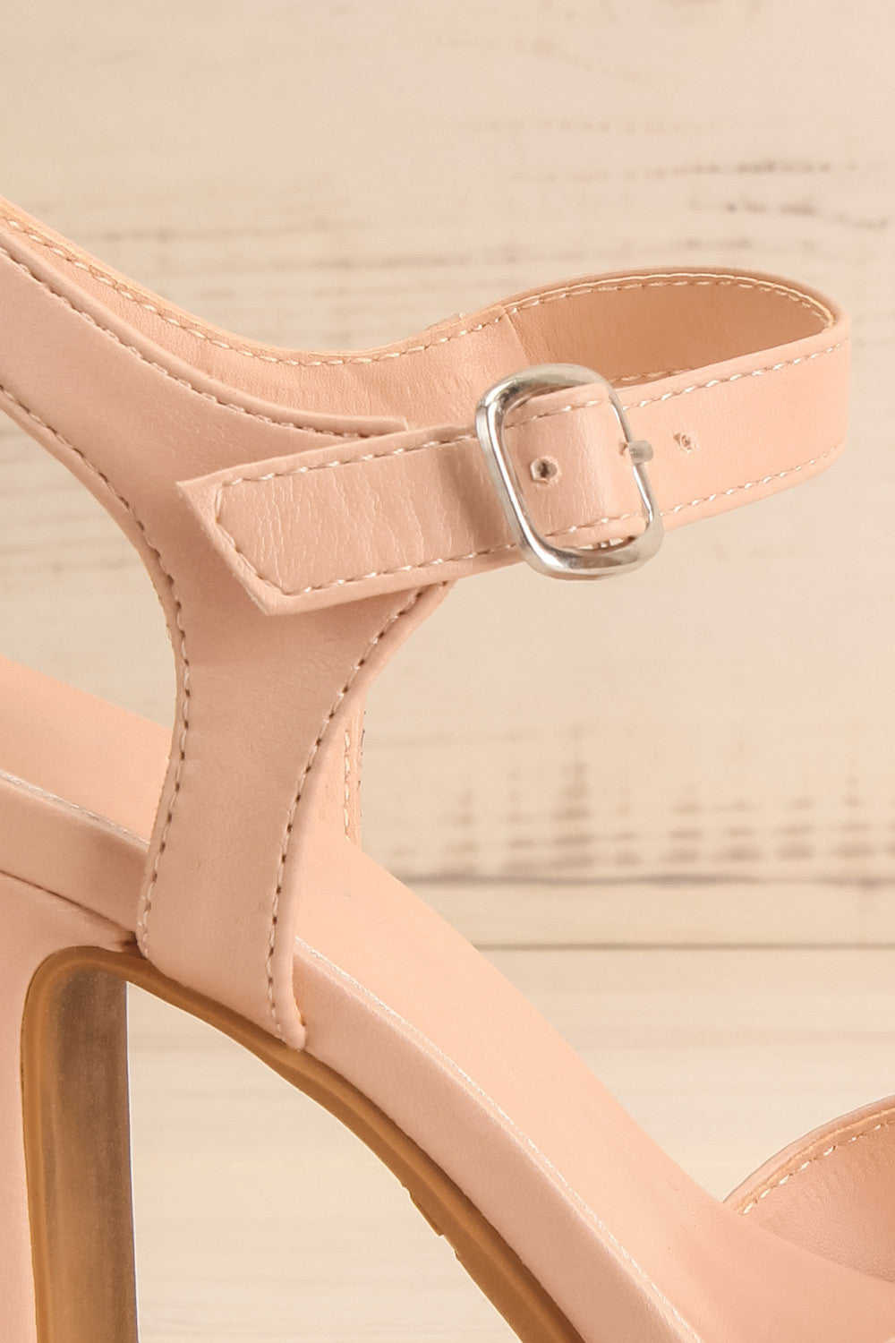 Mariguana Beige Platform Heeled Sandals | La petite garçonne strap close-up