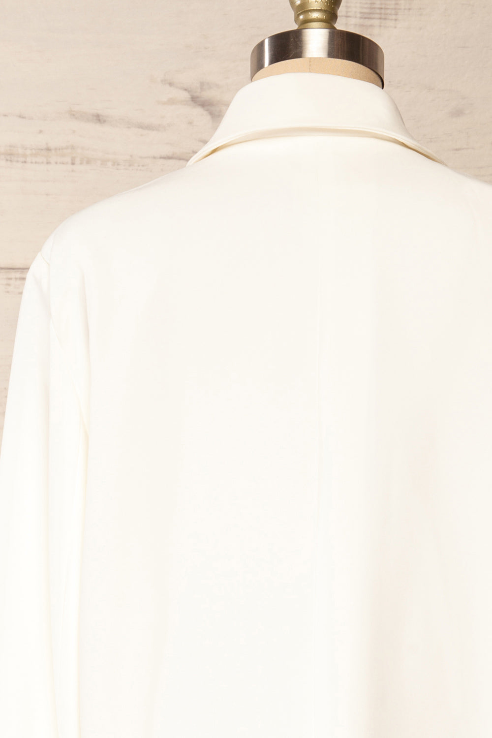 Marousi White Oversized Blazer | La petite garçonne back close up
