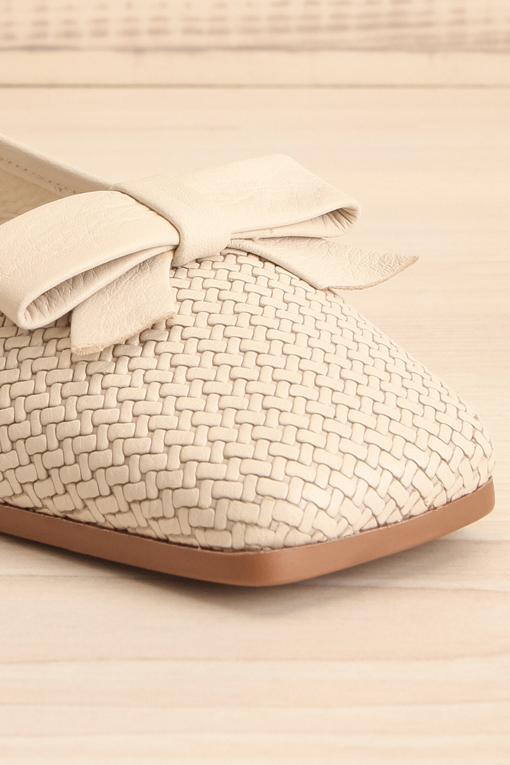 Kelowna Ivory Woven Leather Ballerina Flats | La petite garçonne front close-up