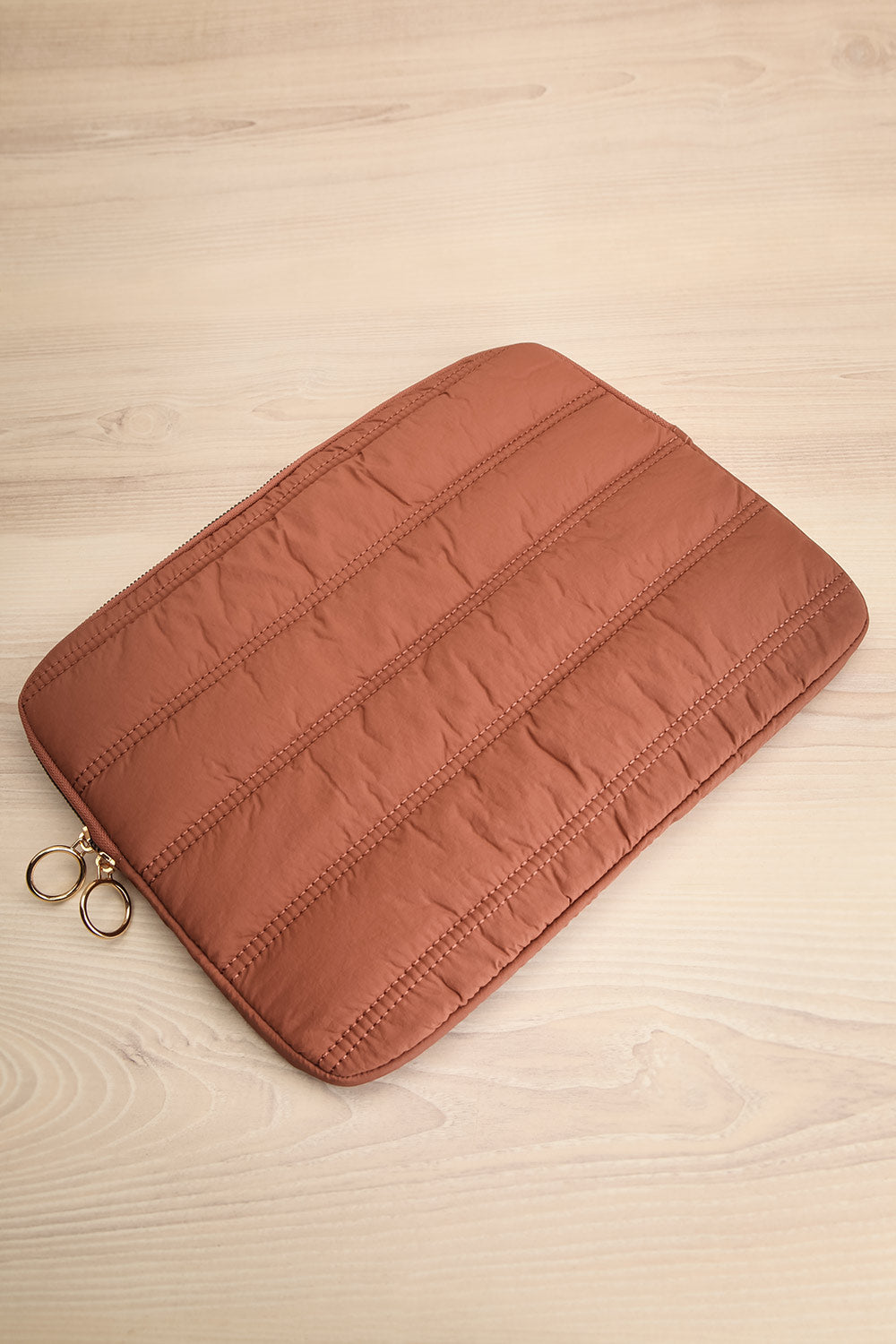Metta Brun Pochette pour Ordinateur Portable Matelassée