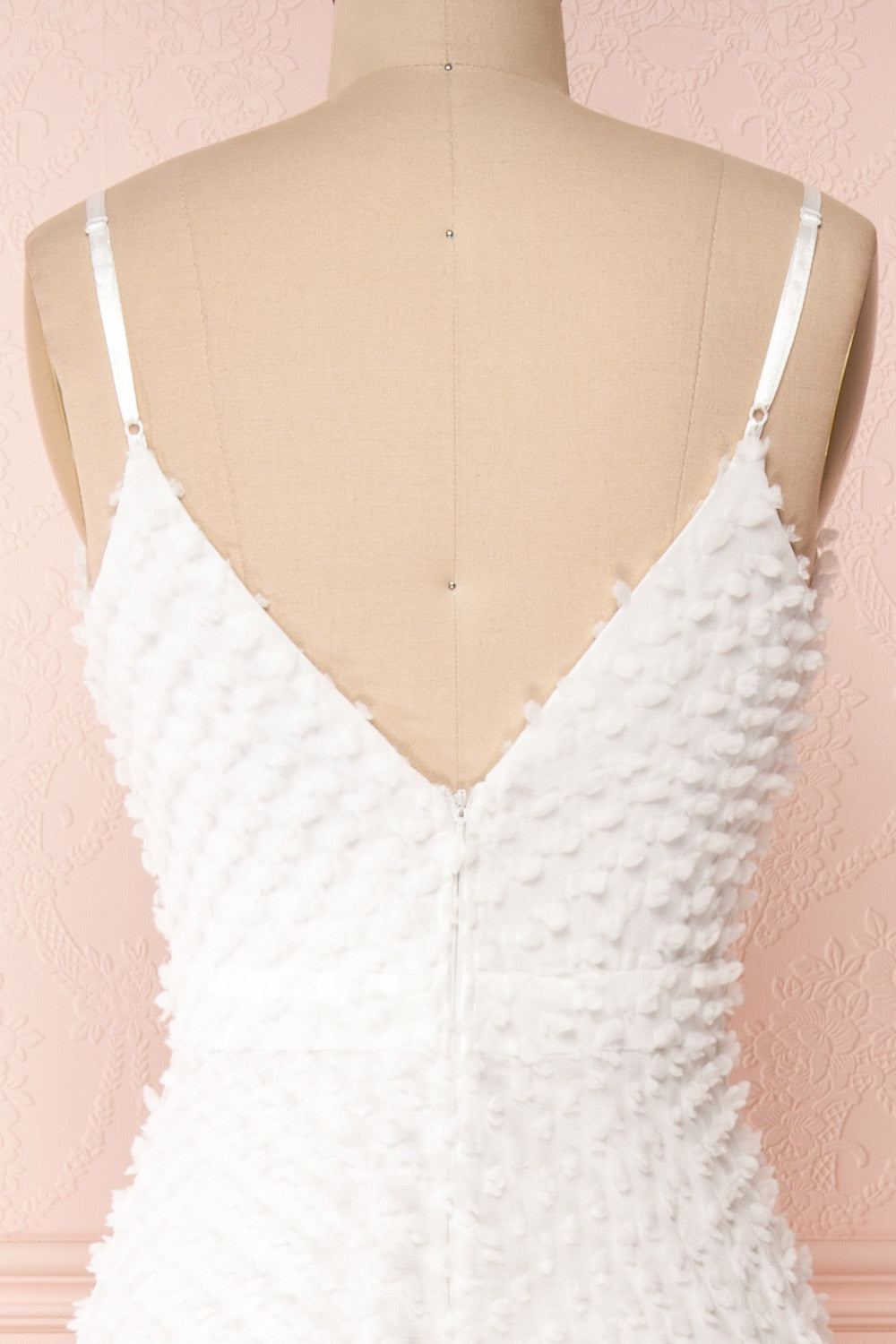 Minjee Ivory Maxi Dress | Robe Longue | Boudoir 1861 back close-up