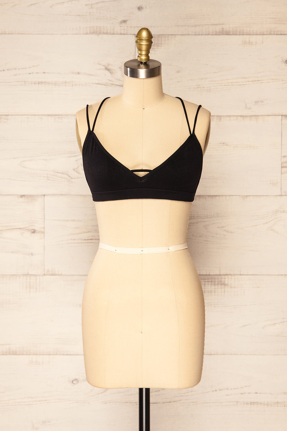 Mona Lisa Black Crossed-Back Bralette | La petite garçonne front view
