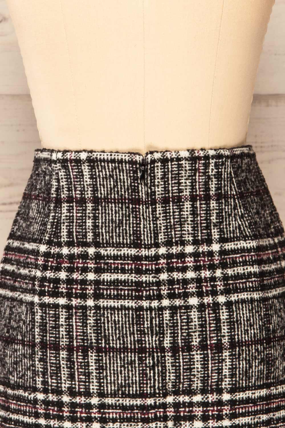 Montbrisson Black Plaid Mini-Skirt | La petite garçonne back close-up