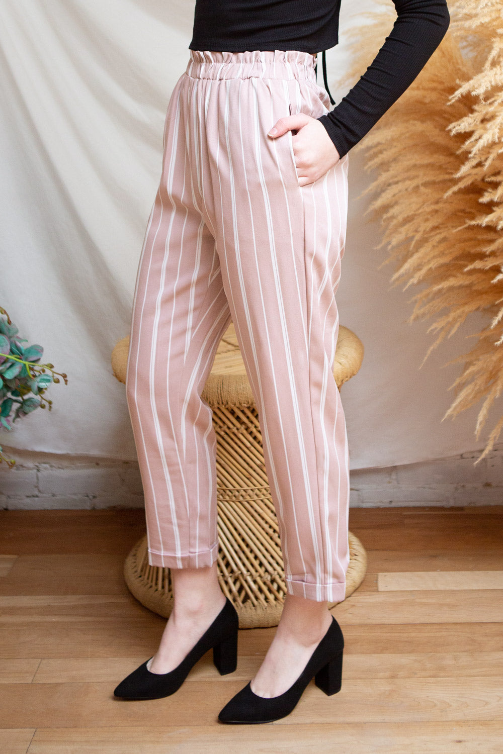 Montpellier Pink Striped Straight Leg Pants | La petite garçonne model