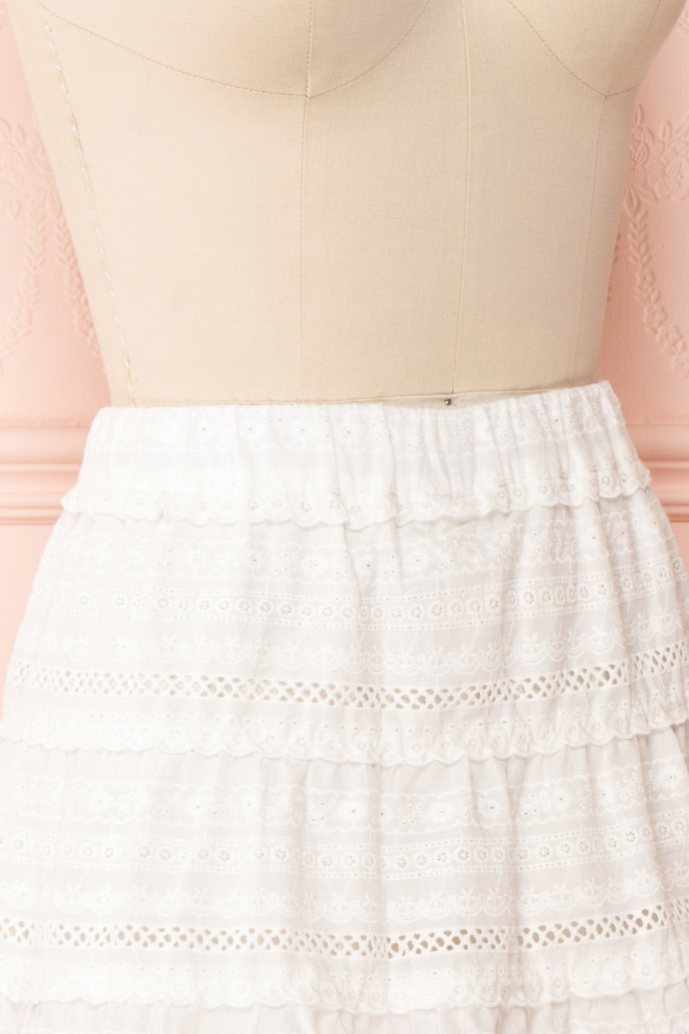 Niemodlin White Openwork Short Skirt | Boutique 1861 side close-up